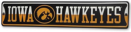 Марки Open Road University of Iowa Hawkeyes Метална Табела с Релефни Hawkeyes - Реколта Знак Hawkeyes за Декорация